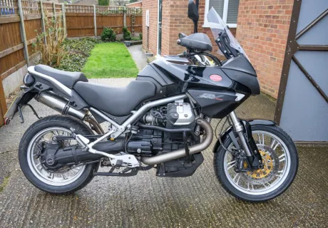 Moto Guzzi Stelvio 1200, 2011