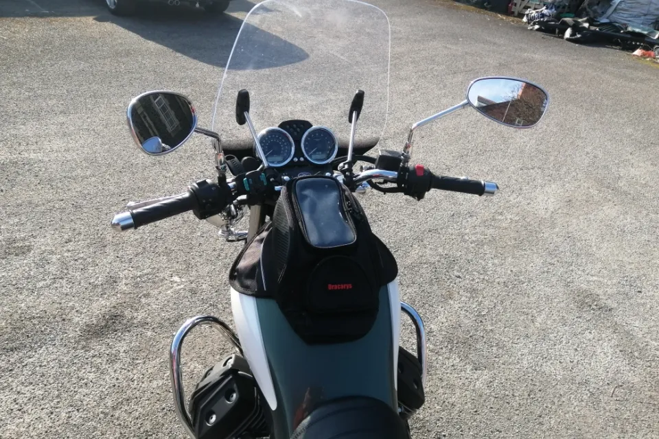Tank with tank bag