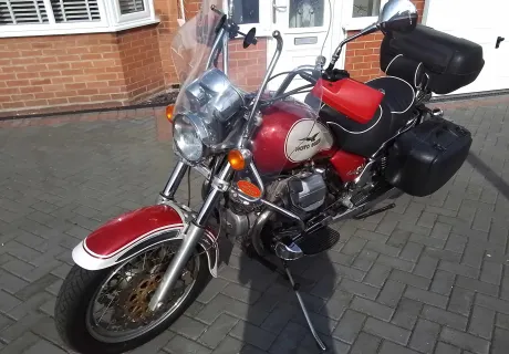 Moto Guzzi California EV 1100