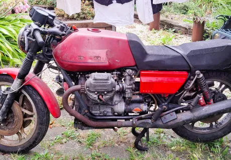 Moto Guzzi 850 Le Mans 1976 SERIES 1.2