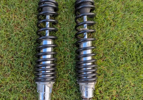 Pair of Iconi Rear Shocks for T3 convert