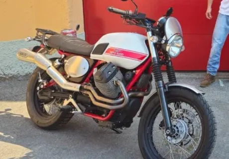 Moto Guzzi Stornello (17 plate, No. 450)