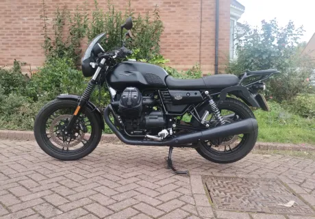 Moto Guzzi V7 Mkiii stone