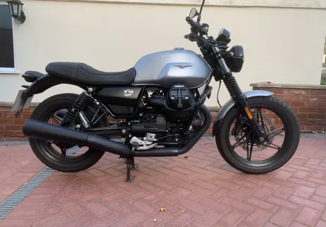 2021 V7 850 For Sale - Ice Blue