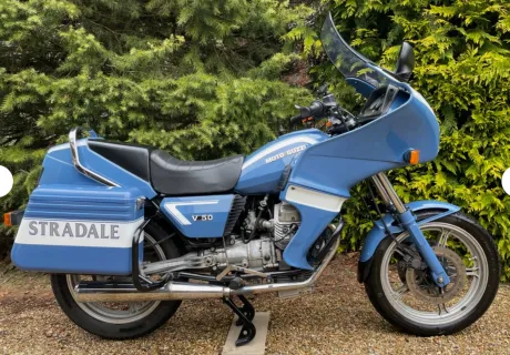 Moto Guzzi V50  ex Italian Police Bike