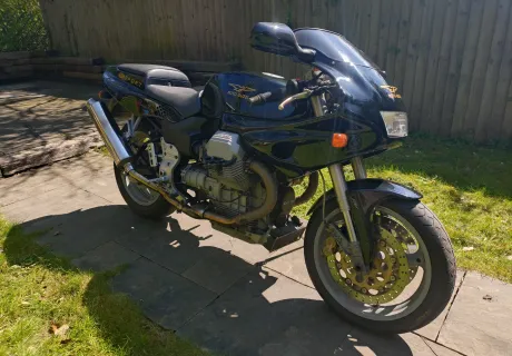 Moto Guzzi 1100 Sport injection . yea...