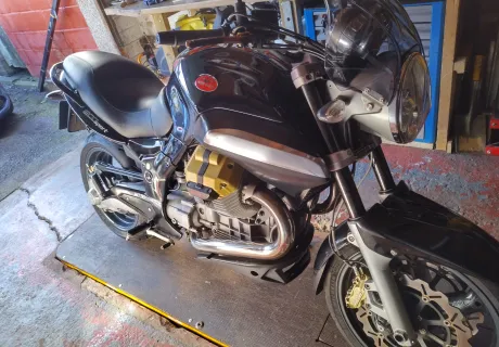 MOTO GUZZI 1200 SPORT