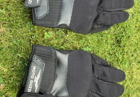 Moto Guzzi gloves