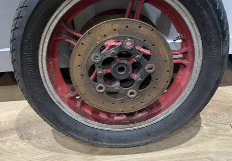 Moto guzzi Le Mans 16 inch front wheel