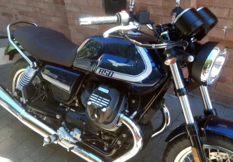 V7 850cc Special