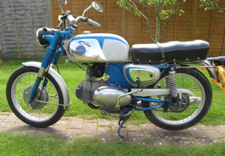 Benelli Sprite 125 (aka Motobi).  196...
