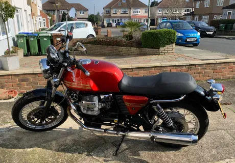 Moto Guzzi V7 Classic